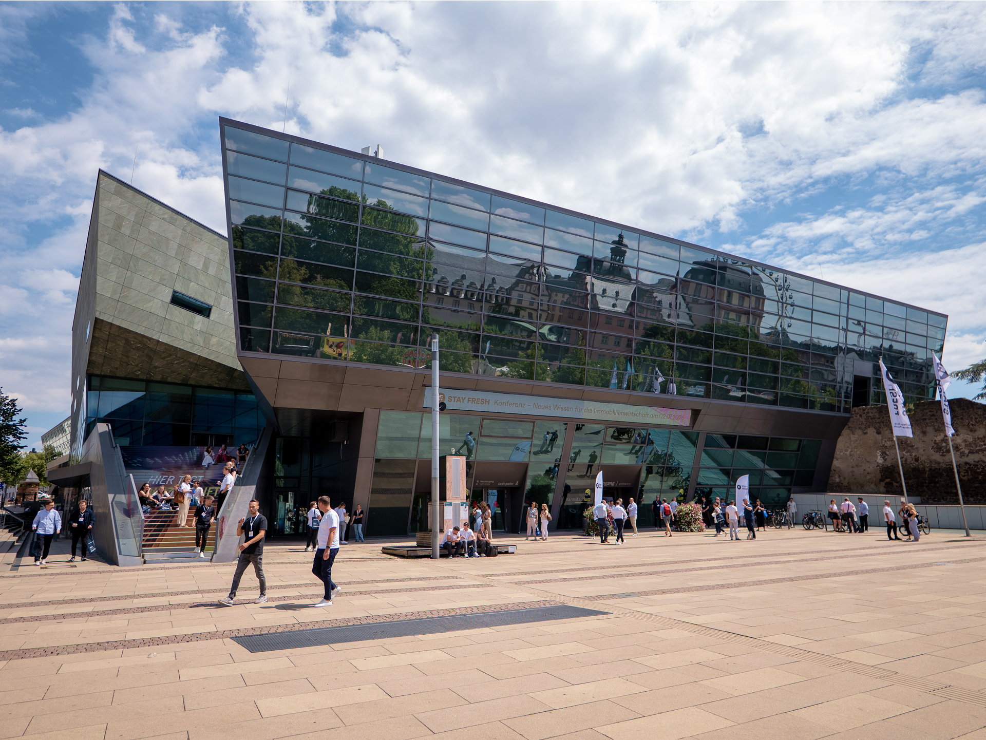 Darmstadtium Ansicht frontal